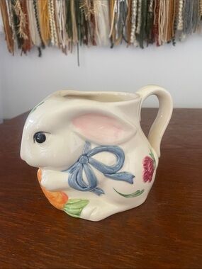 Lenox poppies on blue barnyard bunny creamer